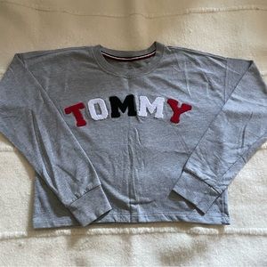 Tommy Hilfiger | Grey Cropped Sweatshirt